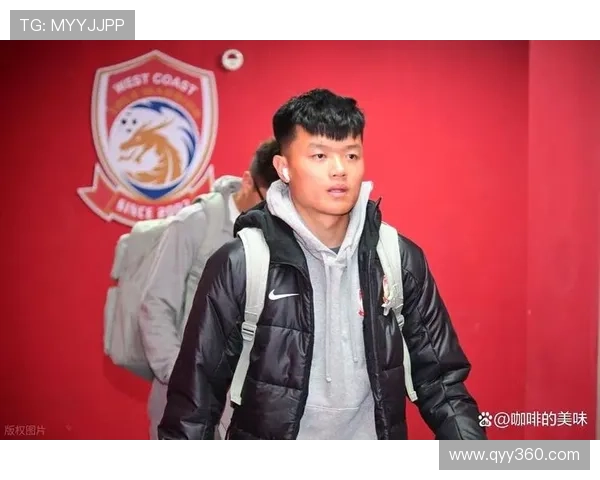 杨希首球破荒直言比赛艰难